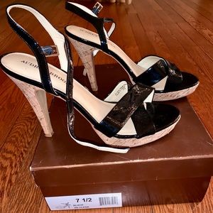 Audrey Brooke Olena Platform Sandals